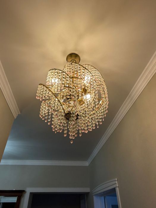 Люстры в хорошем состоянии