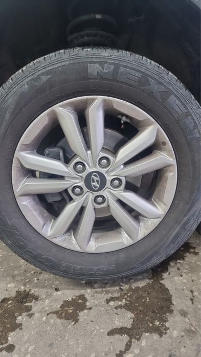 Продам б/у автошины