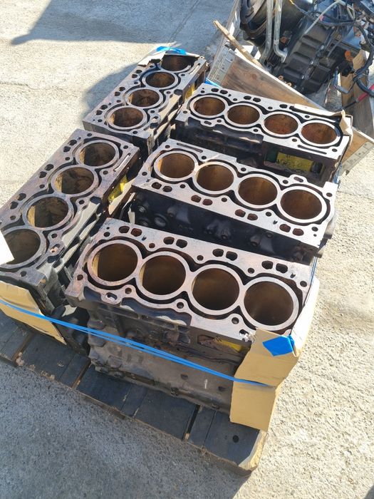 Blok motor Caterpillar Perkins