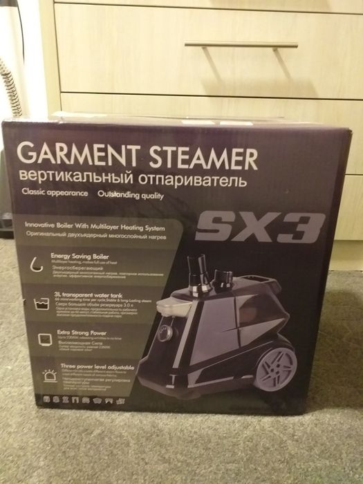 Продаём отпариватель GARMENT STEAMER