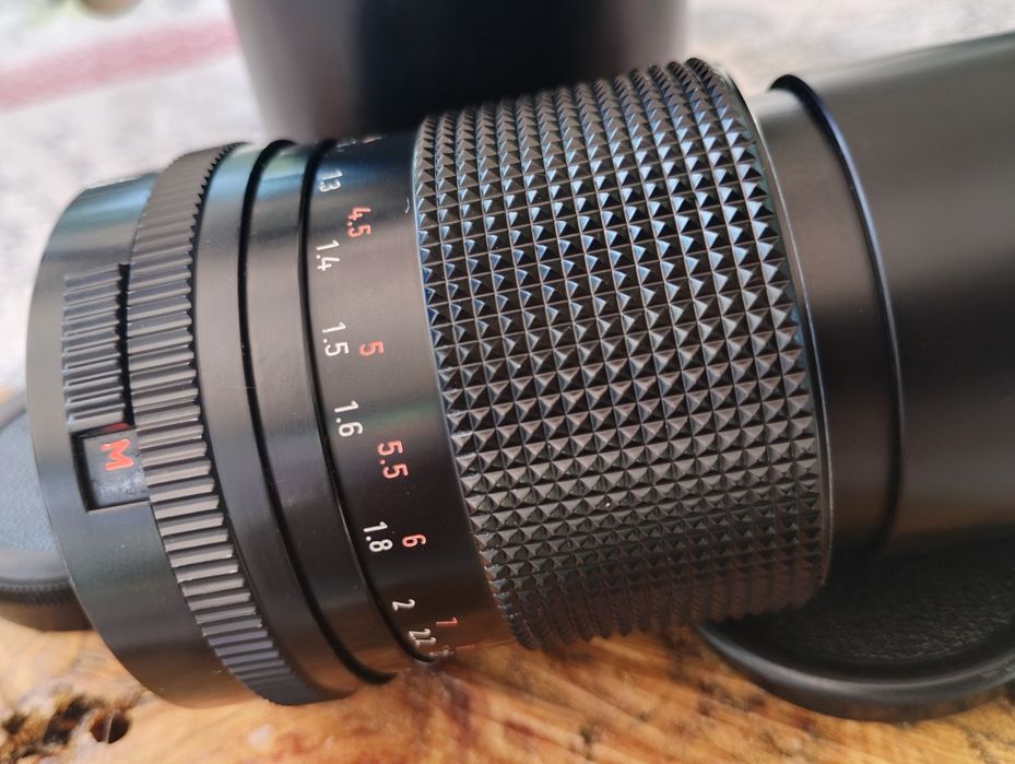 Carl Zeiss Jena DDR Electric MC Sonnar 135mm f/3.5 (M42)