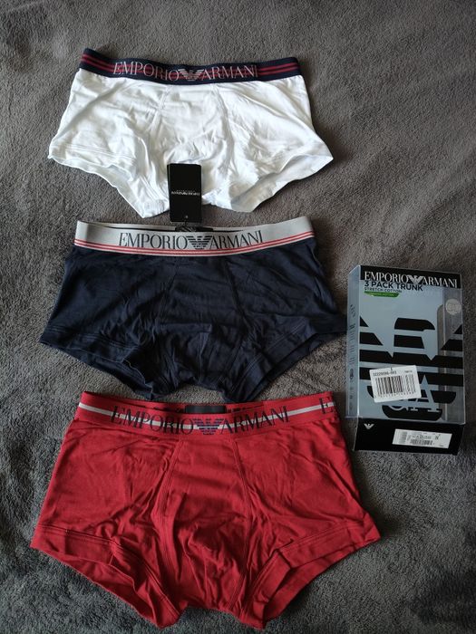 Emporio Armani set 3 boxeri bărbătești rosu-alb-bleumarin mărimea S noi originali