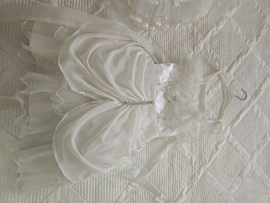 Нарядные платья для девочки