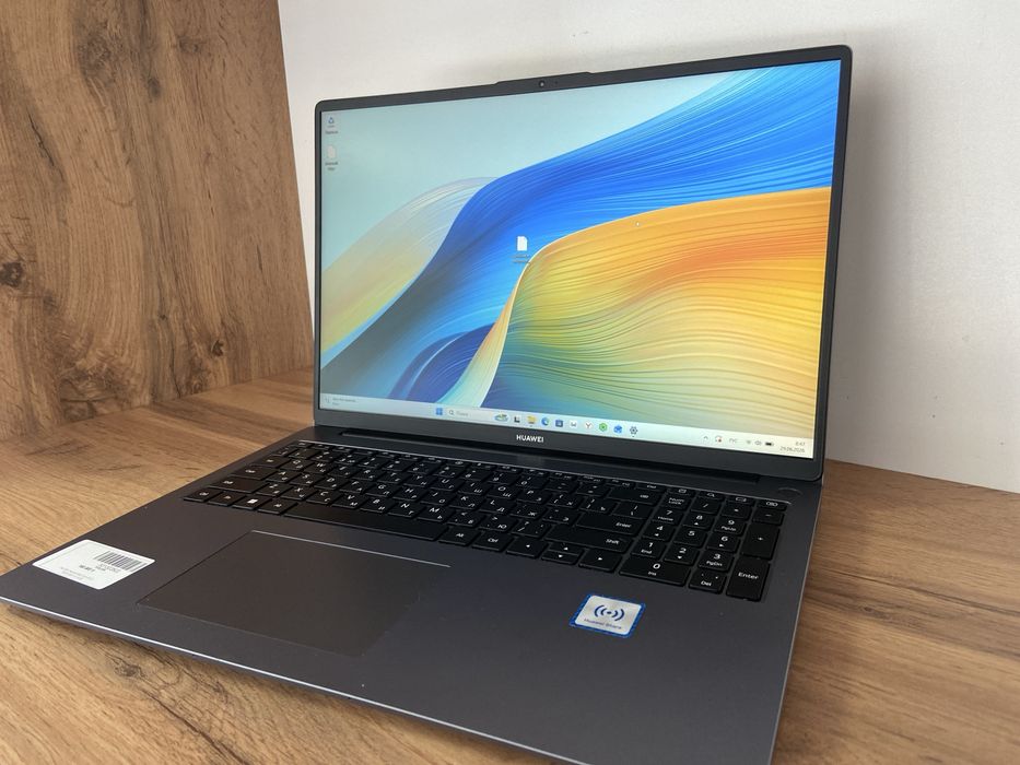 Ноутбук Huawei /Intel Core i5-13