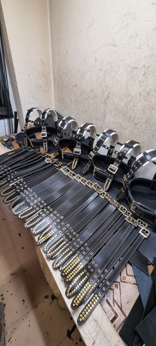 Двойни кукерски колани за чанове