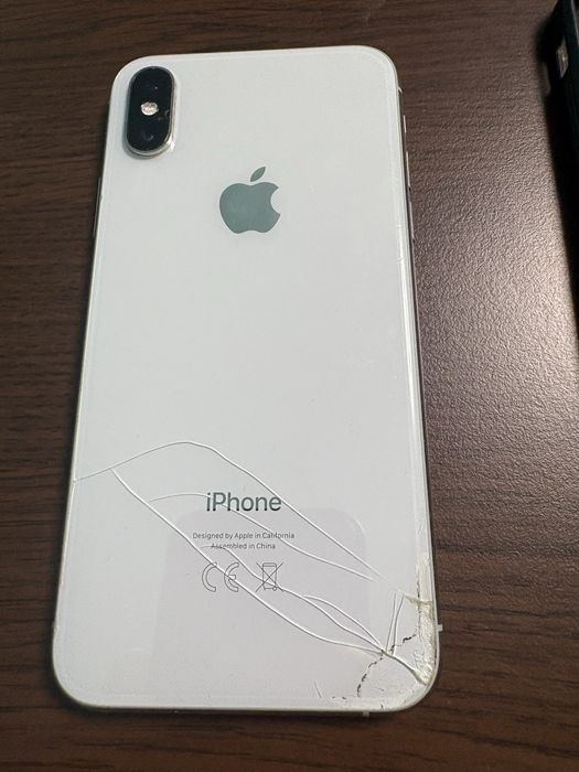 Iphone xs 64GB използван