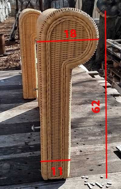 Странични облегалки от ратан за фотьойл или диван.