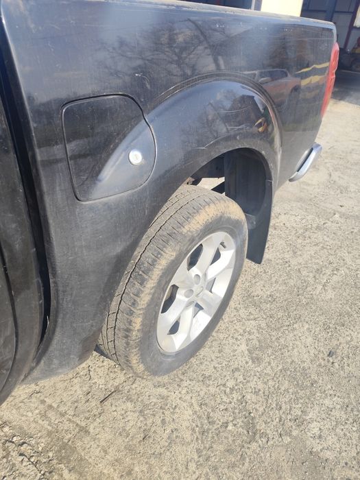 Джанти с гуми -Nissan Navara ADVENTURE -2.5dci-174кс-2006г