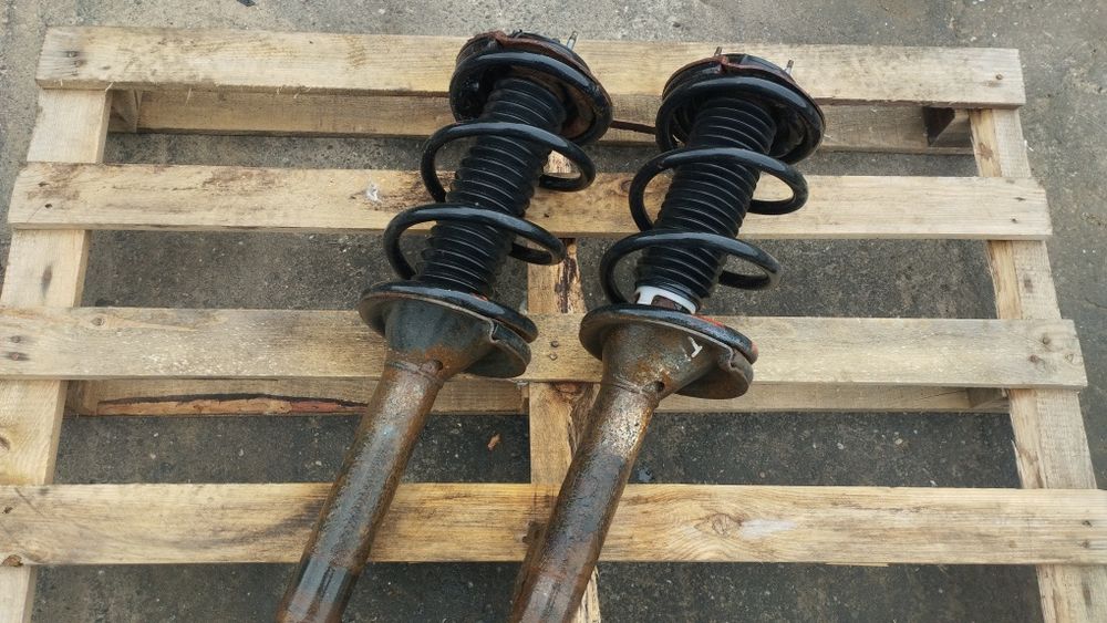 Предни амортисьори Форд Транзит / Ford Tranzit