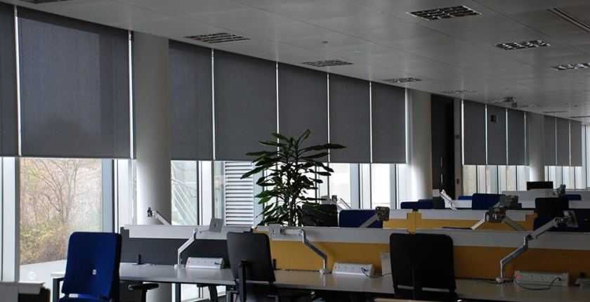 Рулонные шторы и жалюзи для офисов и коммерческих помещений