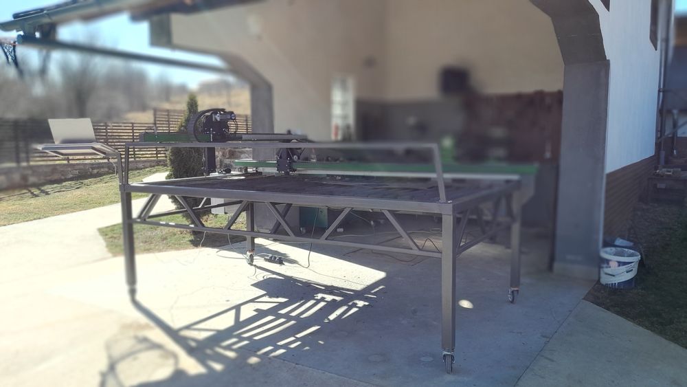Masă CNC cu plasmă/schimb cu auto/tractoraș