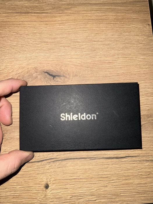 Кейсиве за Iphone 16 Pro / 15 Pro Max