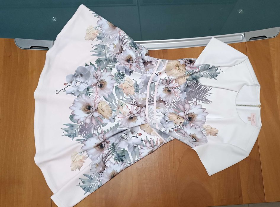 Ted Baker-Като Нова