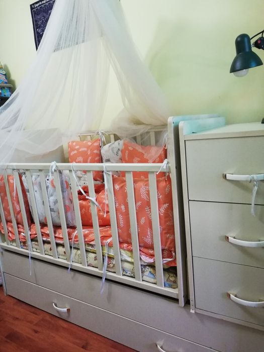 Кроватка детская