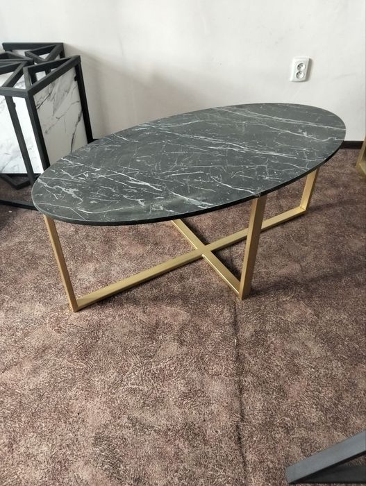 Jurnalniy stol loft stilida