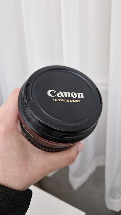 Canon 135 mm. L.