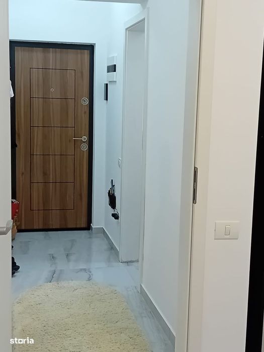 Garsoniera decomandata, metrou Berceni