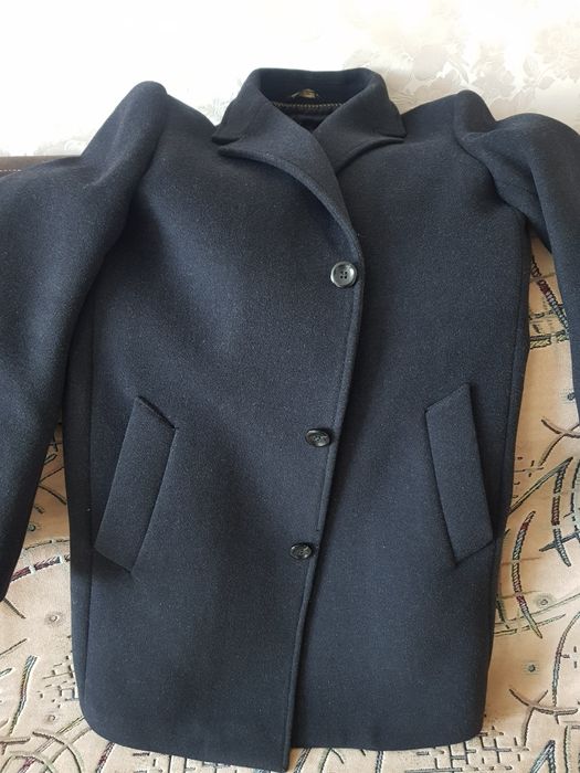 Продается мужское пальто