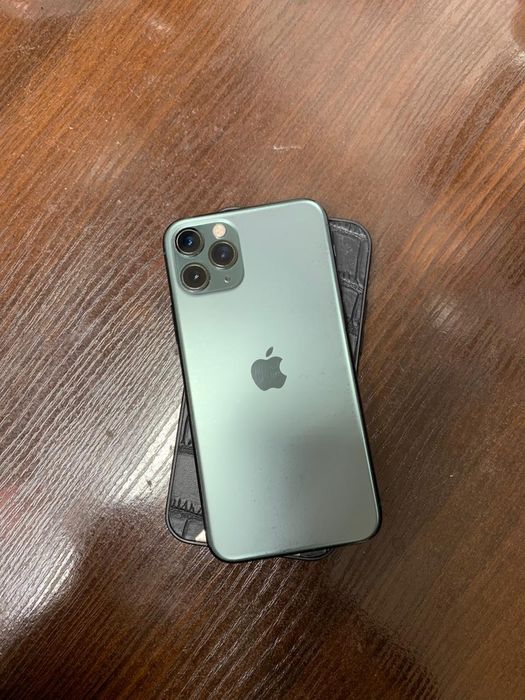 Айфон 11 про 256 в идеальном состоянии