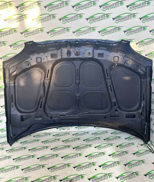 Capota motor Opel Corsa  seria