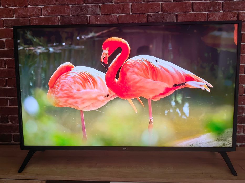 TV LED Smart LG, 151 cm, 4K Ultra HD