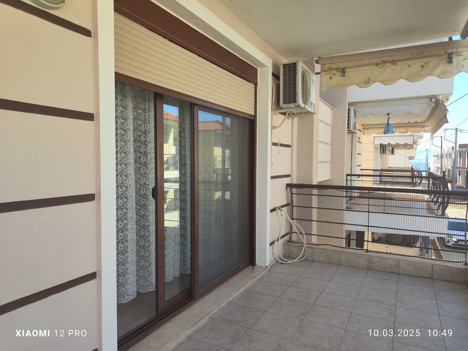 ПРОДАВА Апартамент в Паралия Офринио, Кавала