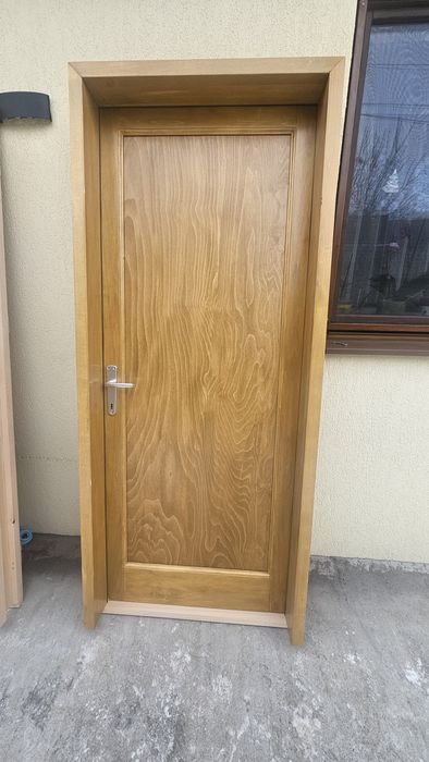 Vand 2.usii interior din tei