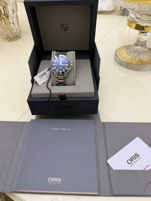 Продам часы Oris