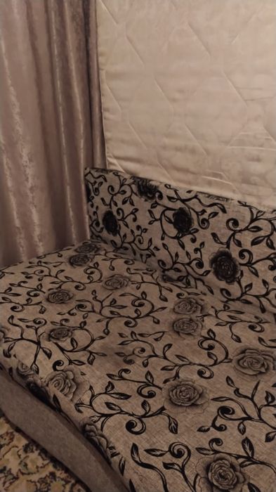 продаётся 2 тахты