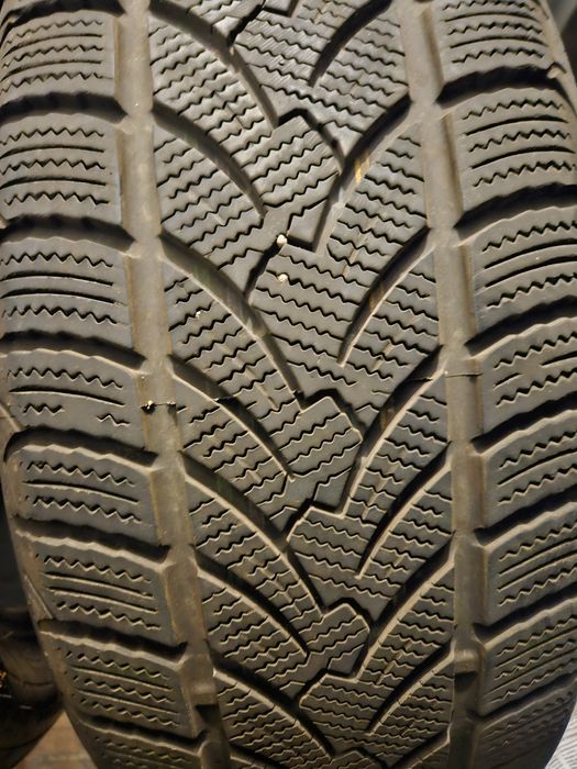 4 бр. Зимни гуми 225 55 17 зимни и летни