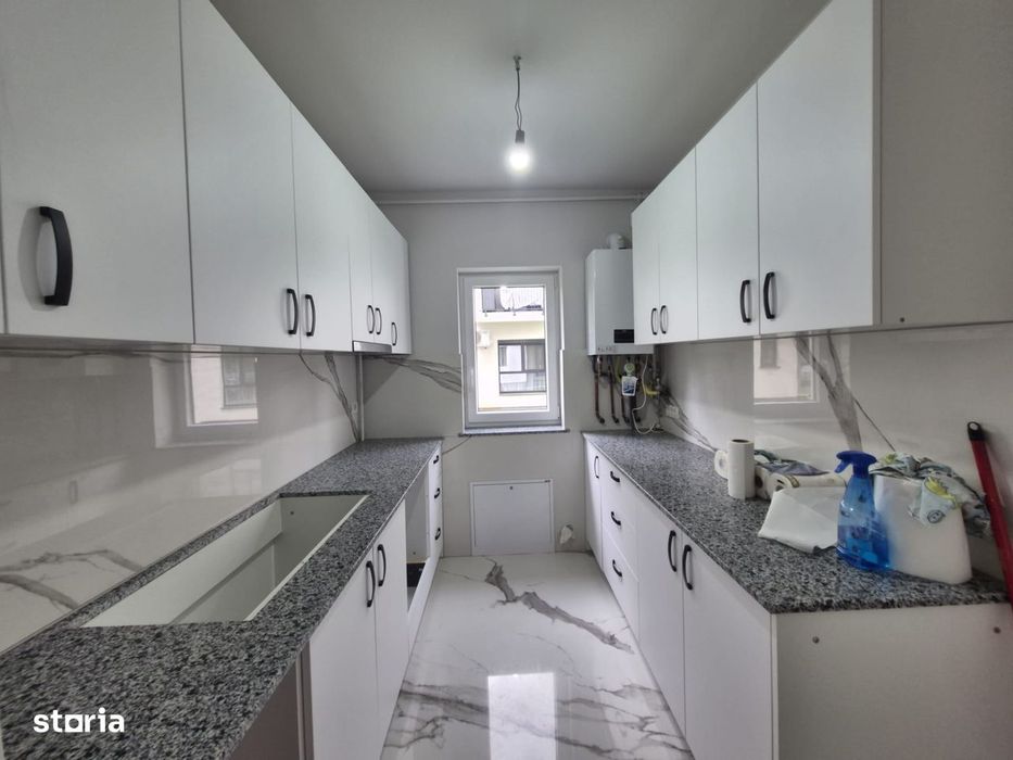 Apartament la parter  nou în Grădiște deosebit cu centrală proprie