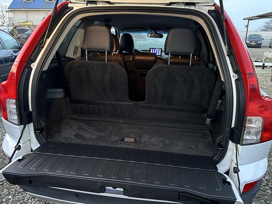 Volvo XC90 Automat 2011 Euro5 4x4 •7Locuri• Navigatie GARANTIE