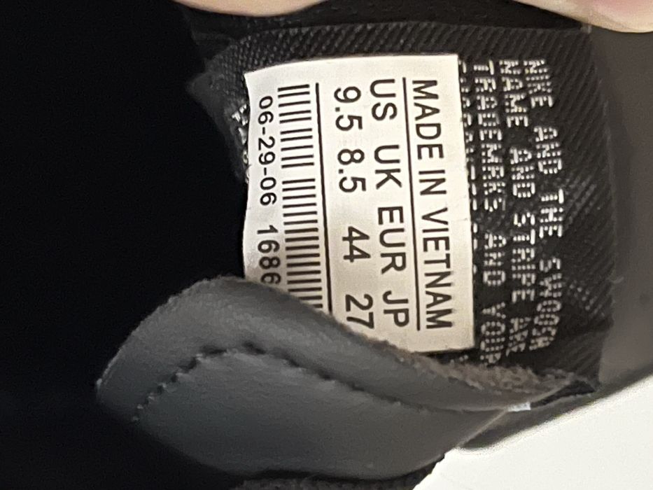 Продам кроссовки Nike Ambush