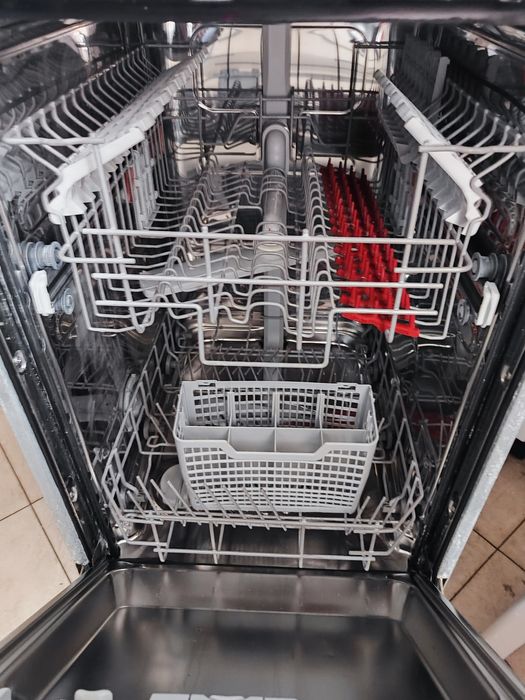 Тясна съдомиялна Aeg-45см+гаранция 12м и безплатен транспорт