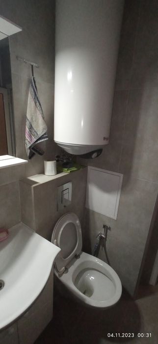 Дава се под наем Двустаен апартамент в Пловдив, Кършияка - 76 кв.м за 484.5 € - Снимка #10