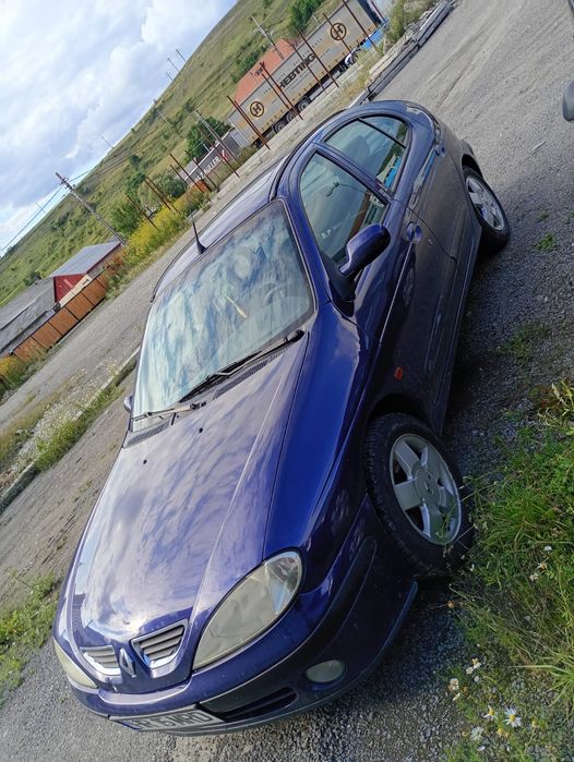 Vând Renault megane !