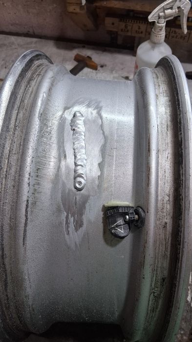Executăm sudură în aluminiu.