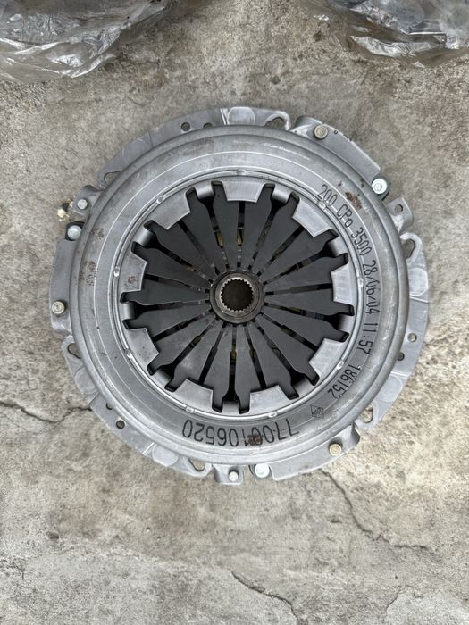 Vand placa si disc ambreiaj 1.6 Mpi Logan/Sandero/Van/Mcv 2004/2010