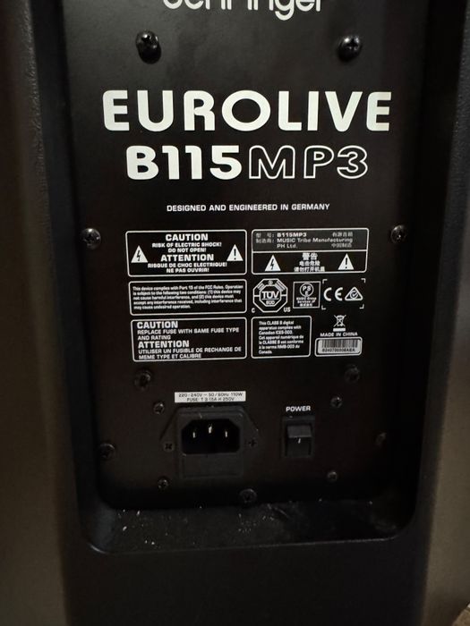 Behringer Eurolive B115 MP3