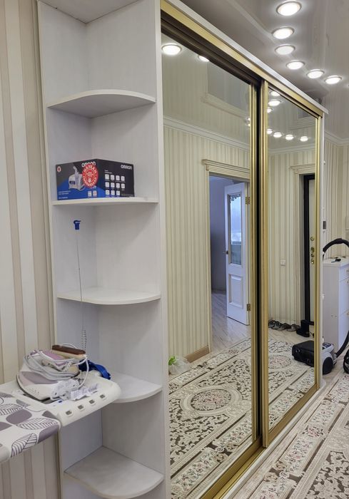 Продам шкаф купе