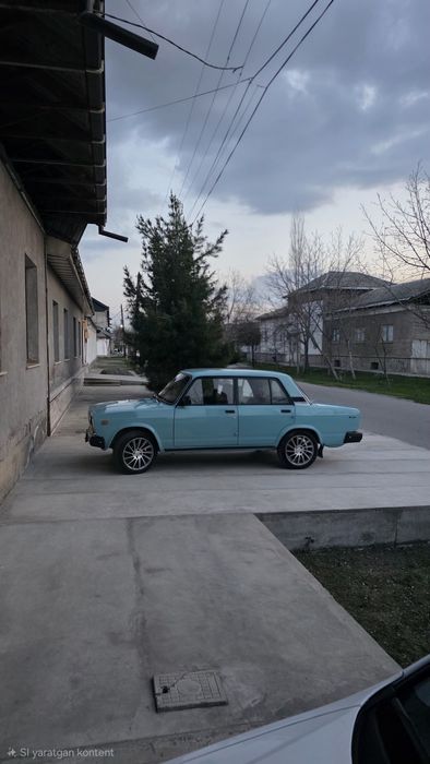Vaz 2107 sotiladi yili 2001