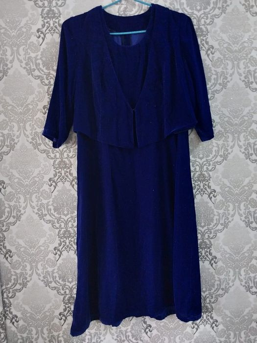 Платья каждое 4000