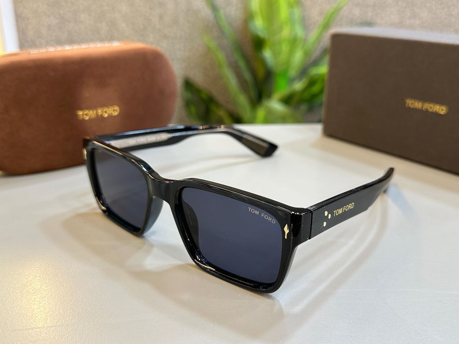 Слънчеви очила - Маркови