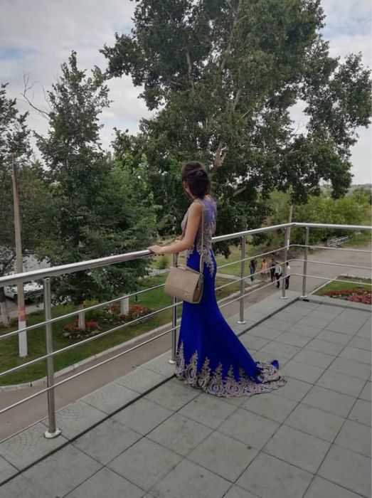 Роскошное платье