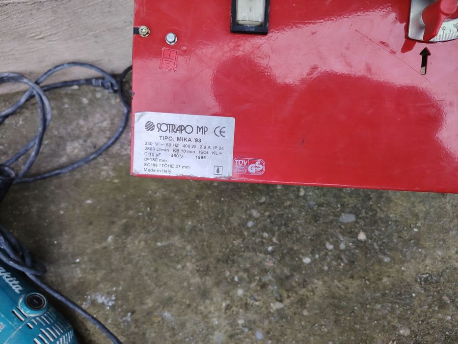 Vand diferite scule electrice