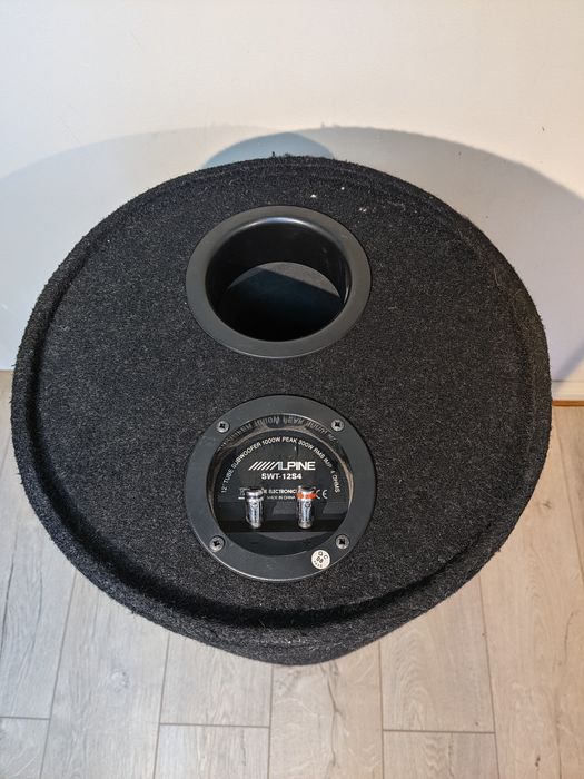 Kit subwoofer și amplificator auto alpine 300w RMS