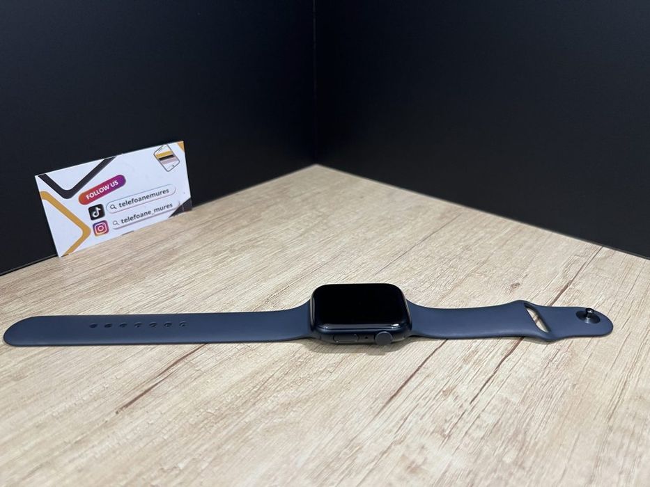 Apple Watch SE3 44mm Midnight Aluminium Case Midnight Sport Band Secon