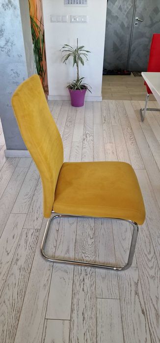 Луксозна Tрапезна Разтегателна Маса и 6 дизайнерски стола