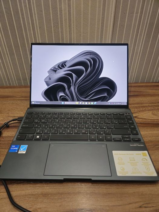 Asus Zenbook 14x oled ноутбук