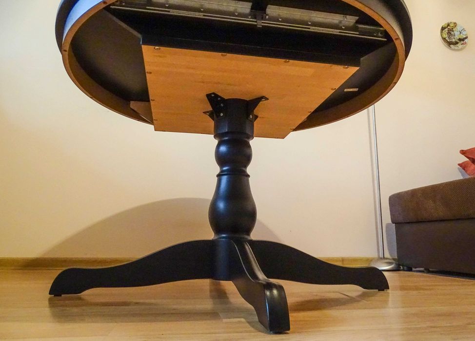 Дървена разтегателна маса INGATORP